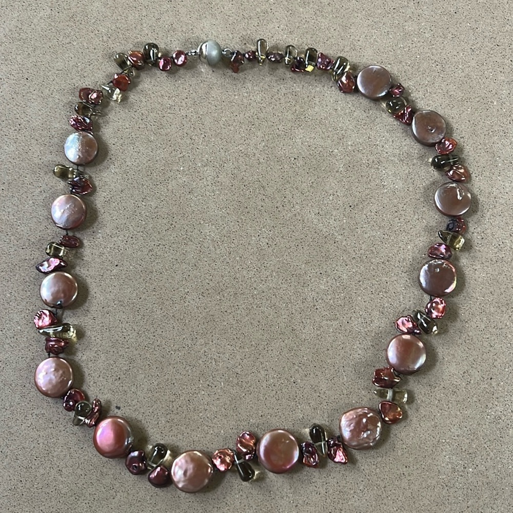 Beautiful water pearl necklace